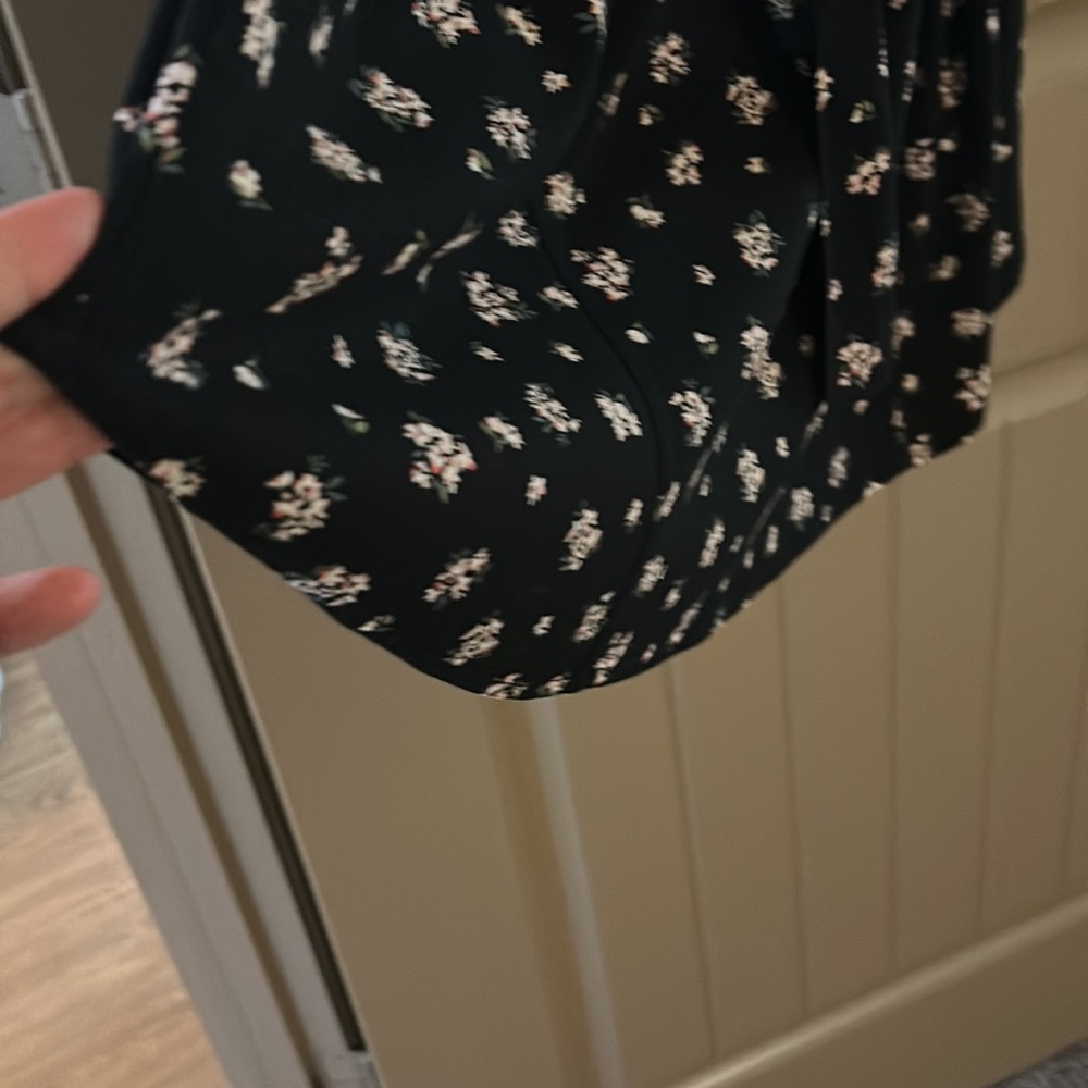 EUC Pretty Shirt Dress 🌸 - Picture 11 of 13